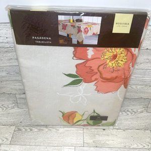 Brand New Sonoma Lifestyle Pasadena Floral‎ 70" Round Tablecloth